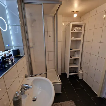 Mitten In 20 Min Zu Duesseldorf Und 30 Min Zu Koeln