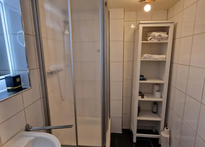 Appartement Mitten In 20 Min Zu Duesseldorf Und 30 Min Zu Koeln Neuss